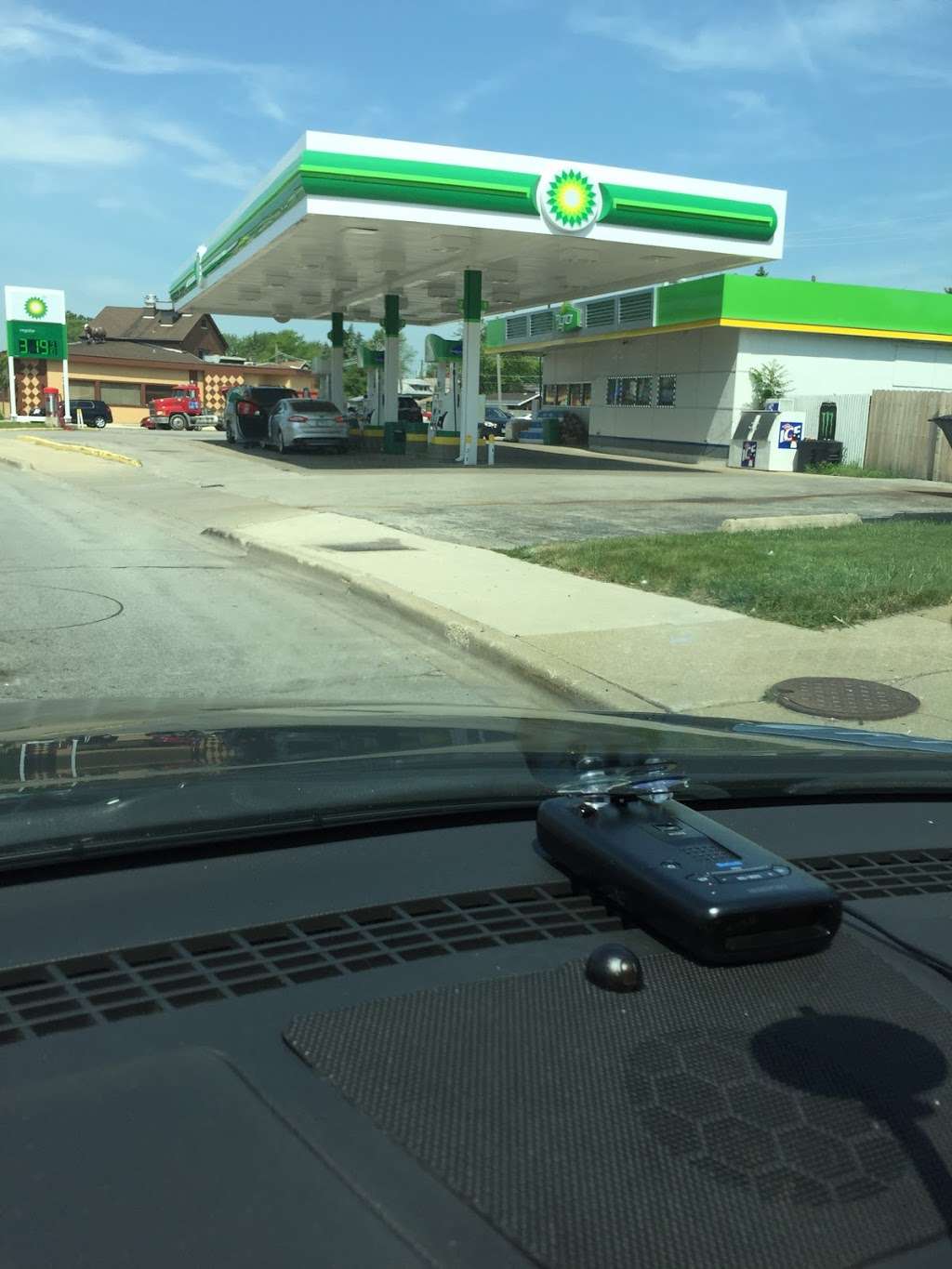 BP | 8856 Ogden Ave, Brookfield, IL 60513 | Phone: (708) 255-5004