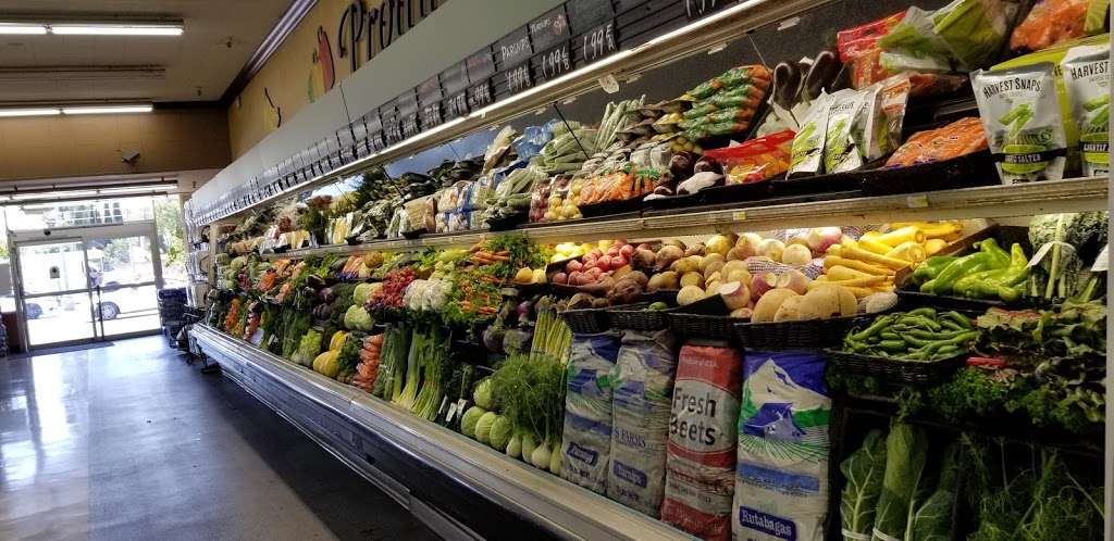 fields market, 23221 saticoy