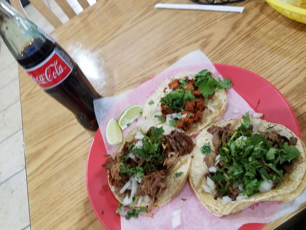 Carnitas Don Chuy | 700 N Diamond Lake Rd, Mundelein, IL 60060, USA | Phone: (224) 433-3889