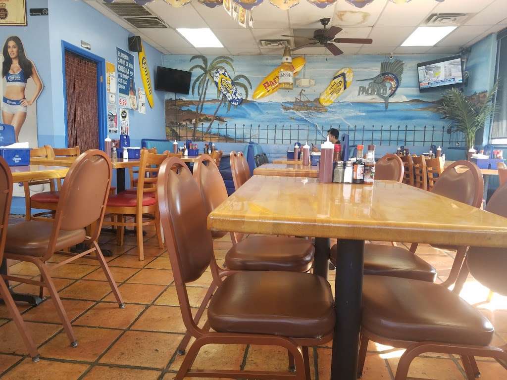 Mariscos las Islitas De Nayarit | 2119 N 35th Ave, Phoenix, AZ 85009 | Phone: (602) 272-4366