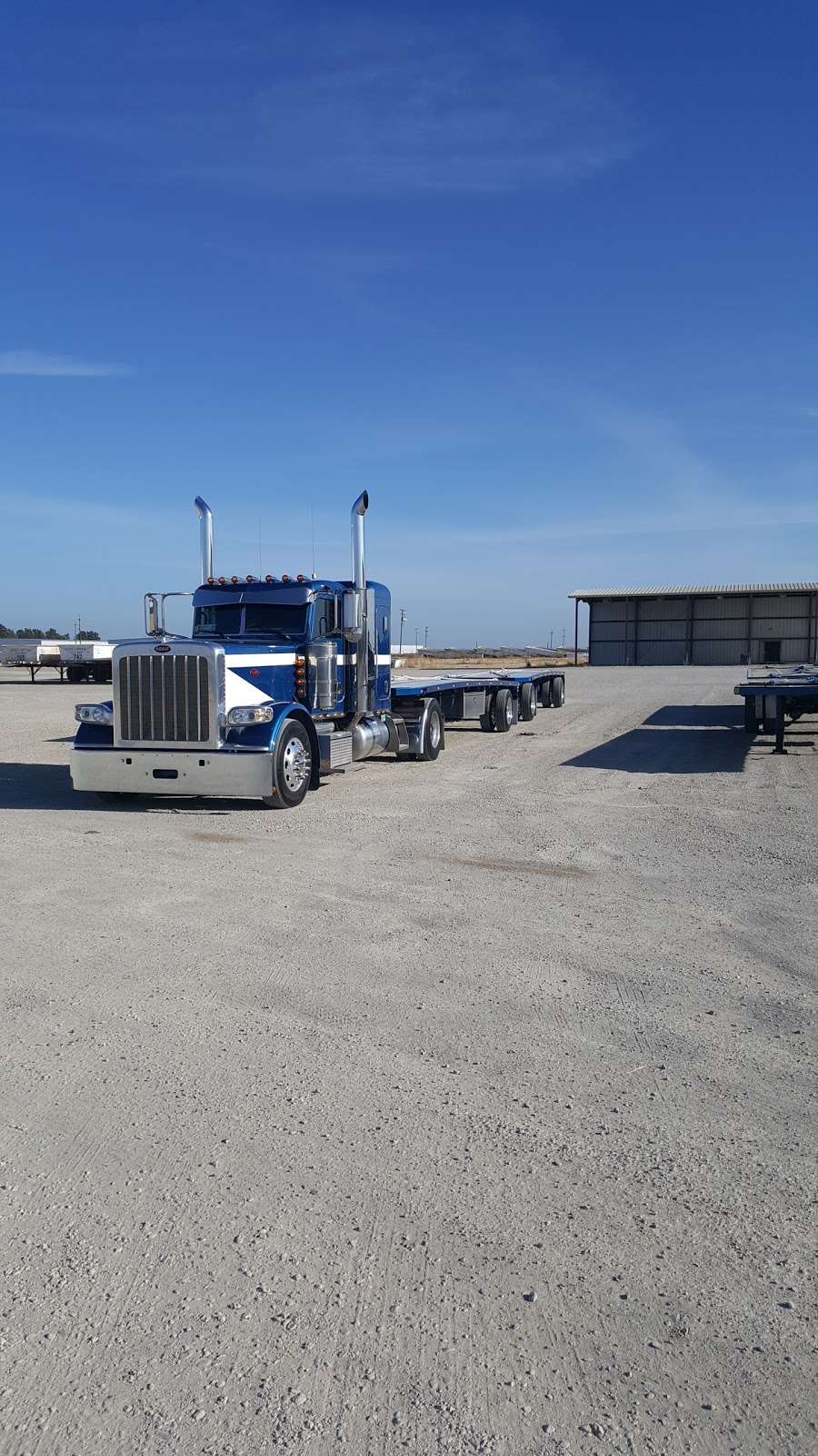 Mike Lowrie Trucking | 7134 Tremont Rd, Dixon, CA 95620 | Phone: (707) 678-3018