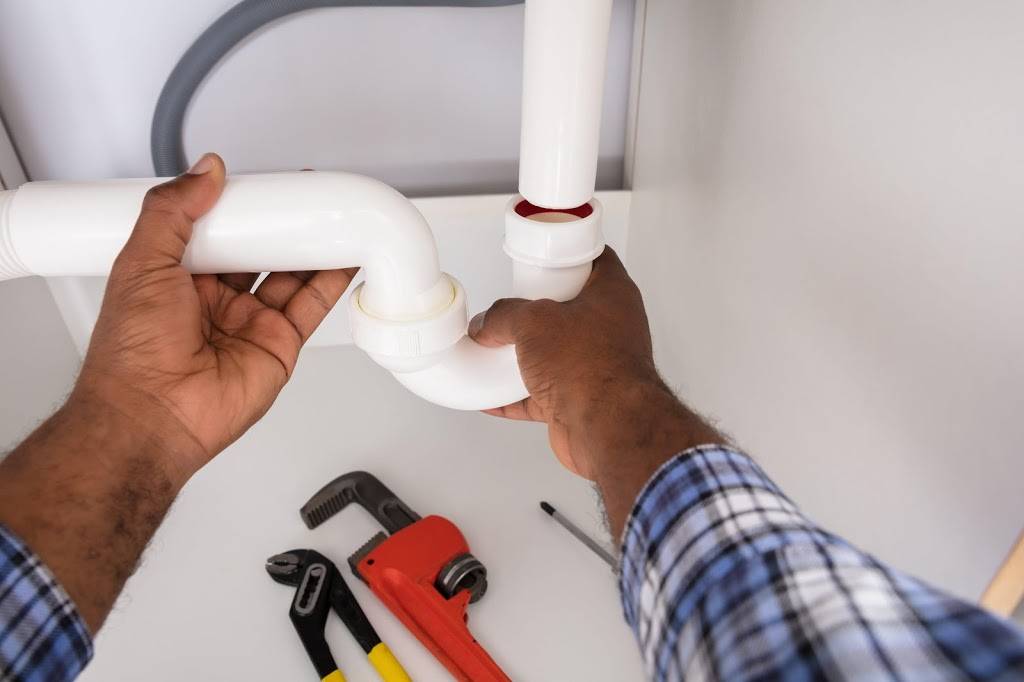 Hero Plumbing Services Silverado Canyon | 27352 Silverado Canyon Rd, Silverado, CA 92676, USA | Phone: (714) 242-3366