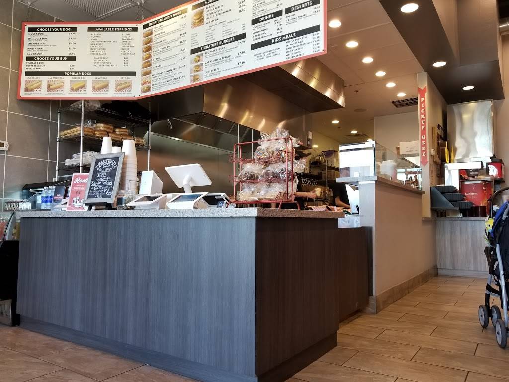 Mugsy Dogs | 3160 E Queen Creek Rd #101, Gilbert, AZ 85297, USA | Phone: (480) 719-6088