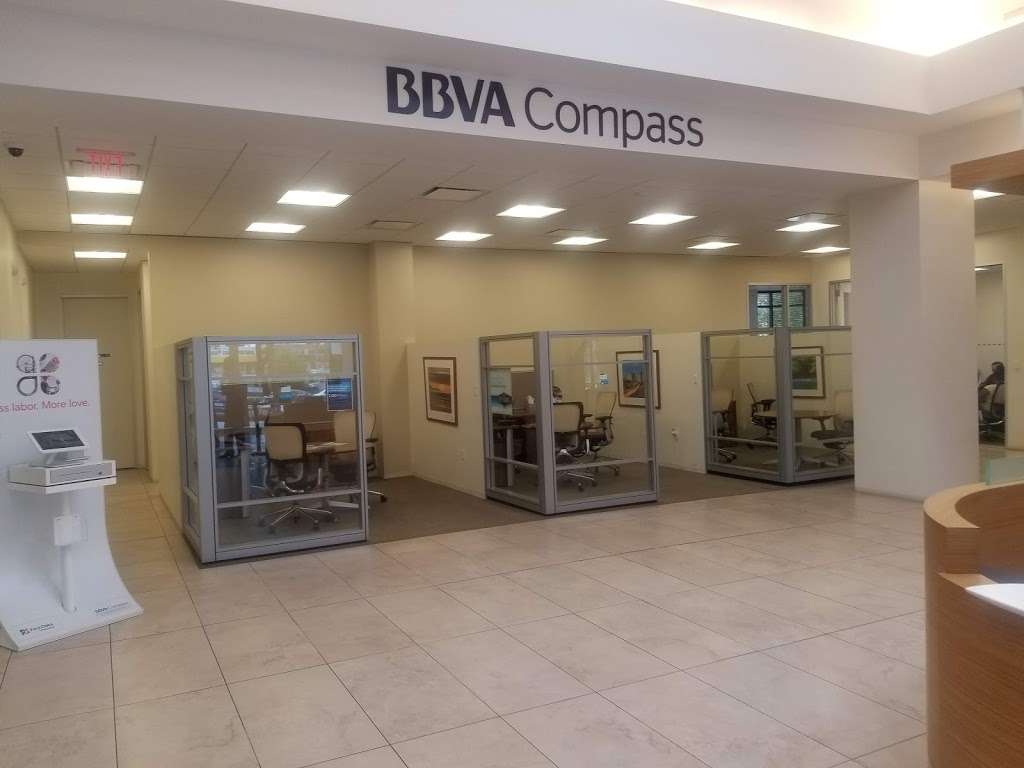 BBVA Compass | 7390 Fannin St, Houston, TX 77030, USA | Phone: (713) 867-2128