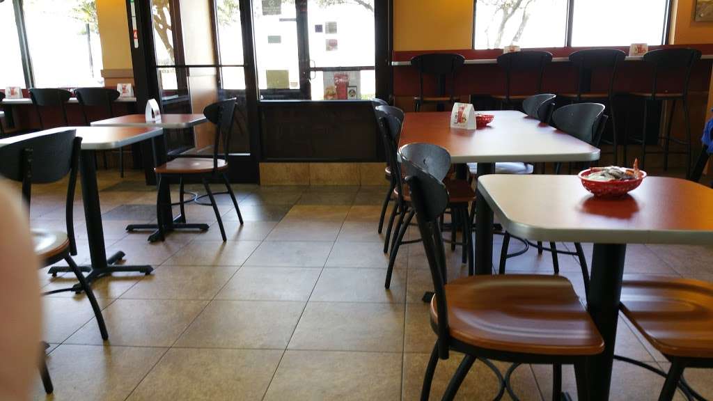 Jack in the Box | 1150 US-67, Mesquite, TX 75150, USA | Phone: (972) 613-6875