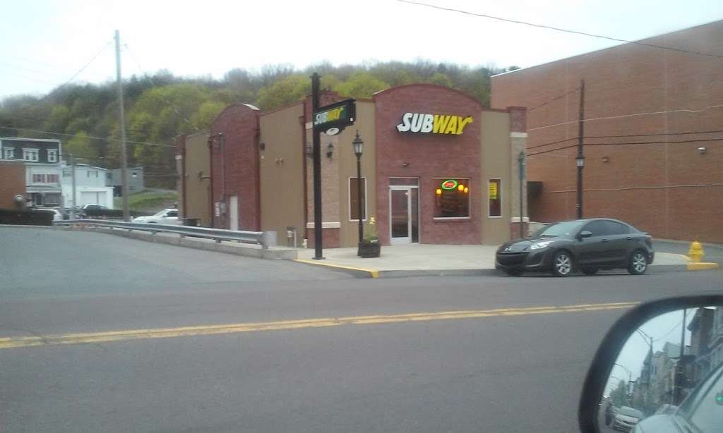 Subway | 801 W Centre St, Ashland, PA 17921, USA | Phone: (570) 875-1782