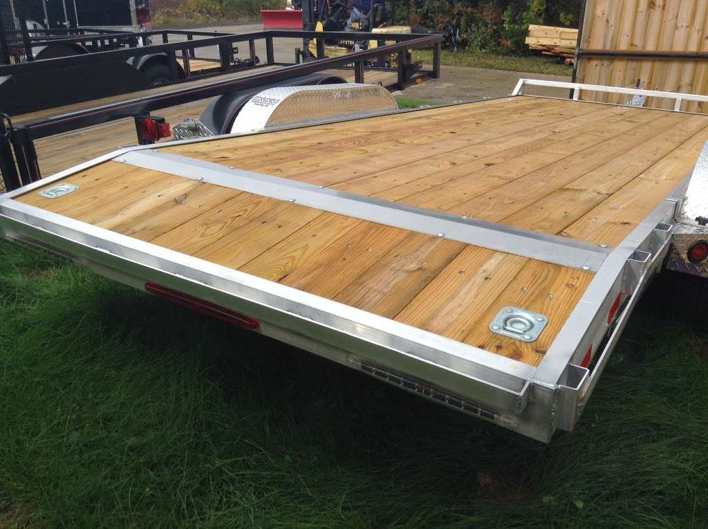 Pfeiffer Trailer Sales | 9730 Antioch Rd, Salem, WI 53168 | Phone: (262) 843-1373