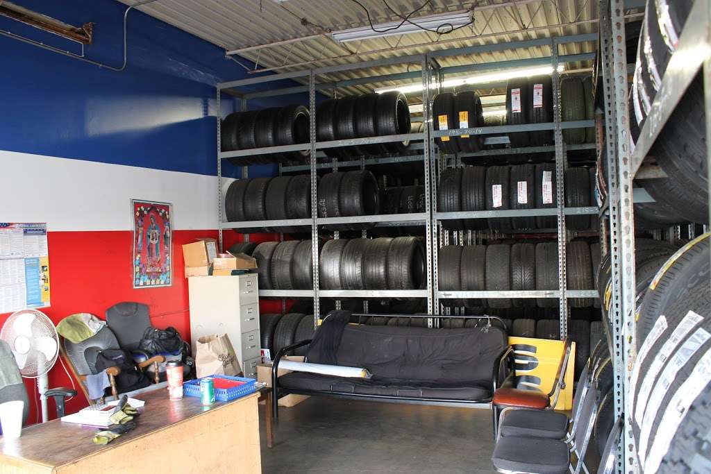 Muñoz Tires Service | 1111 E 4th St, Santa Ana, CA 92701, USA | Phone: (714) 647-0154