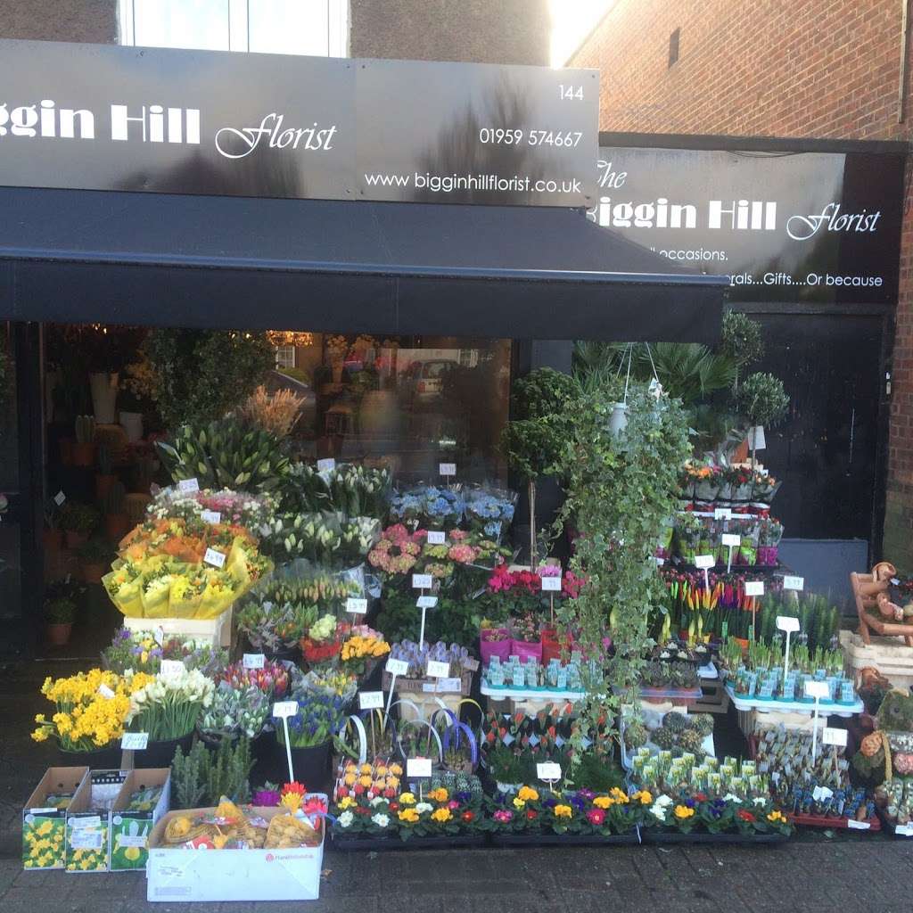 The Biggin Hill Florist | 144 Main Rd, Biggin Hill, Westerham TN16 3BA, UK | Phone: 01959 574667
