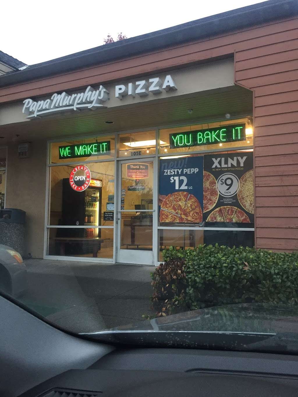 Papa Murphys Take N Bake Pizza | 2101 W College Ave suite e, Santa Rosa, CA 95401, USA | Phone: (707) 575-0444
