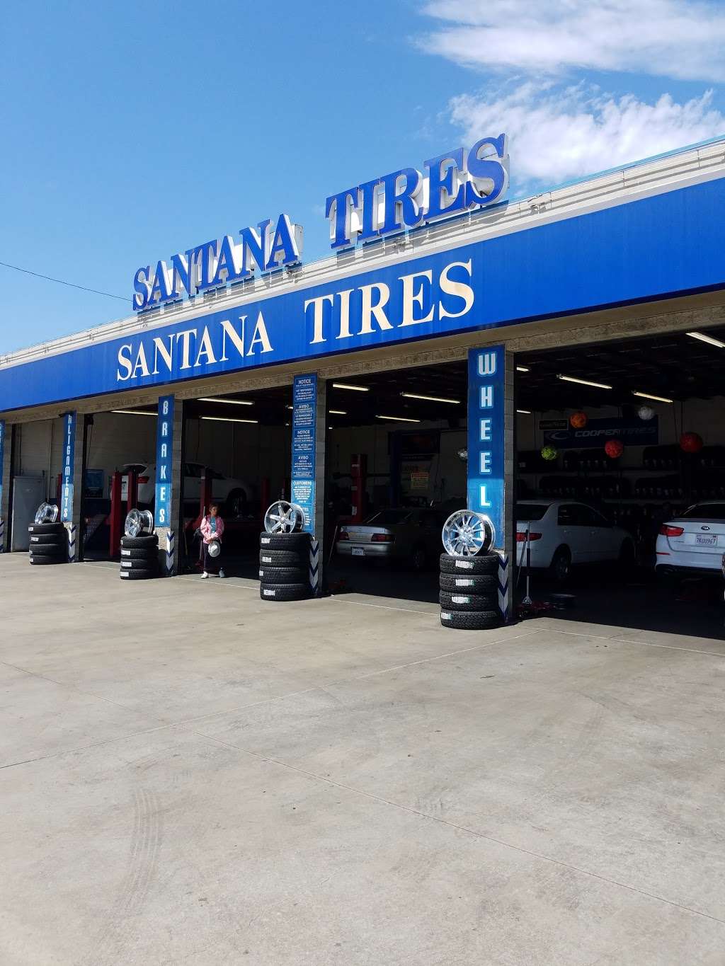 Santana Tires & Wheels | 11321 S Alameda St, Los Angeles, CA 90059, USA | Phone: (323) 569-3262