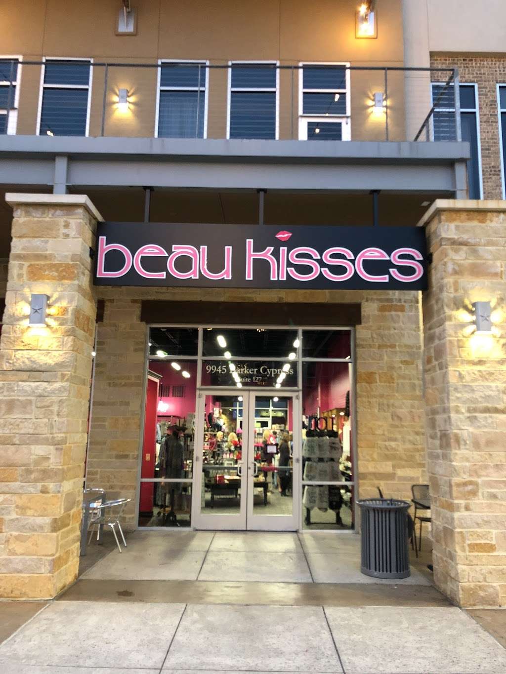 Beau Kisses | 9945 Barker Cypress Rd #127, Cypress, TX 77433, USA | Phone: (281) 213-4709