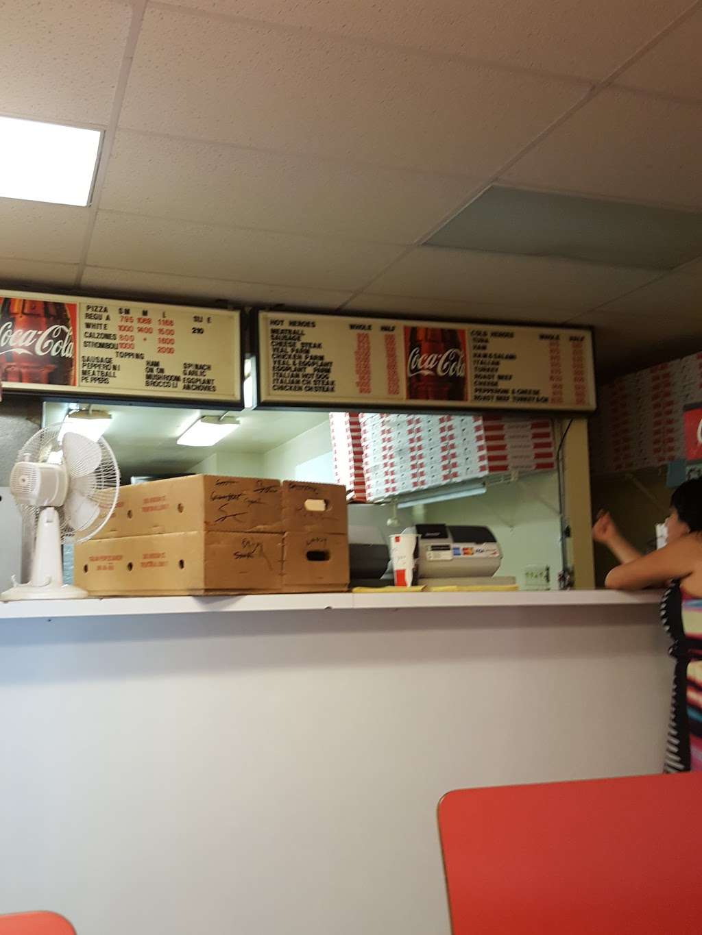 Catanzareti Pizza & Italian | 1 Cherry St, Lambertville, NJ 08530, USA | Phone: (609) 397-2992