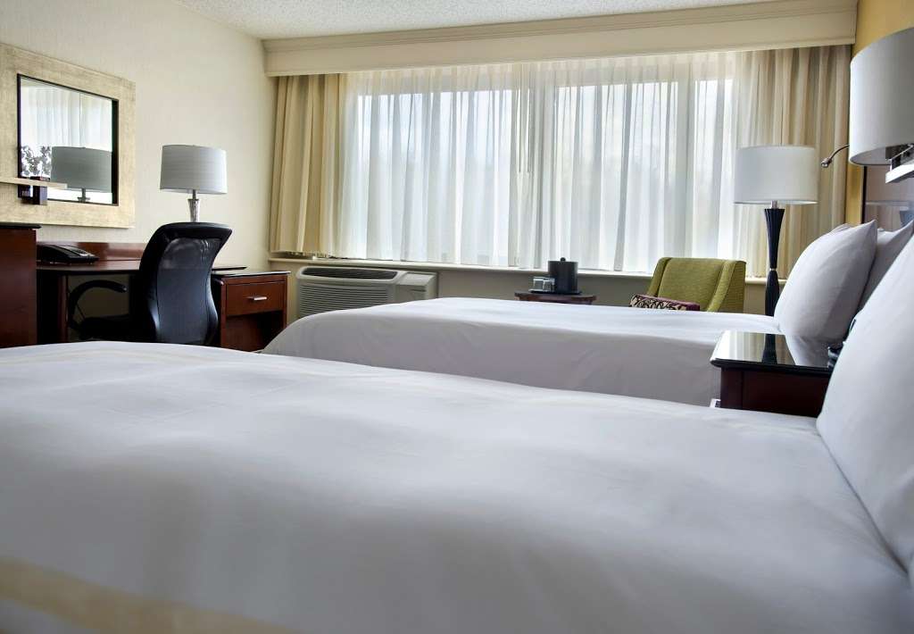 Boston Marriott Peabody | 8A Centennial Dr, Peabody, MA 01960, USA | Phone: (978) 977-9700