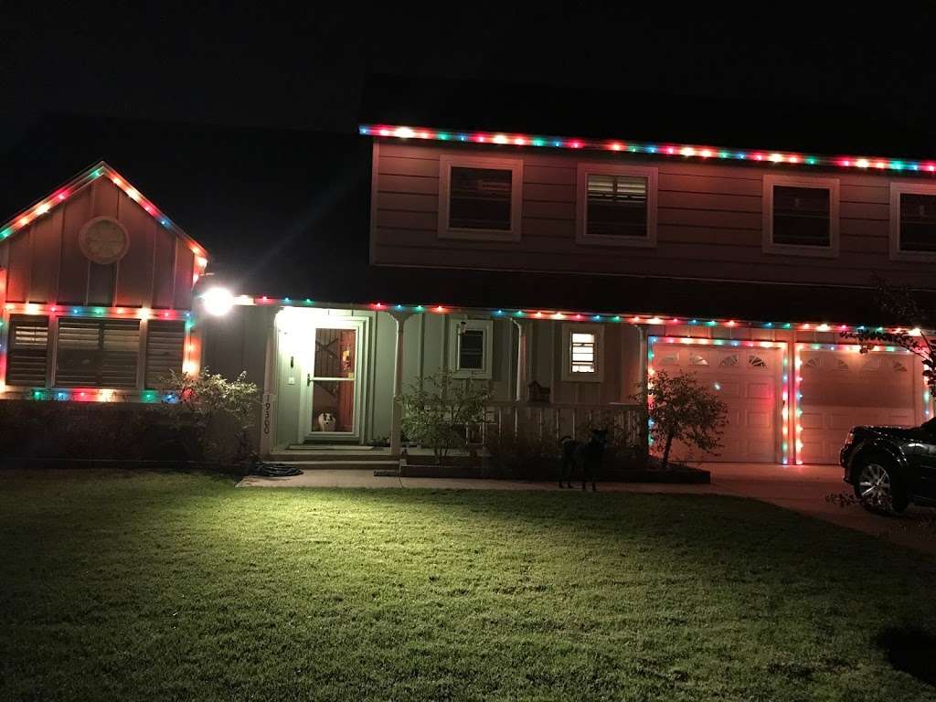 Holiday Lighting Install Pro | 18650 Collier Ave, Lake Elsinore, CA 92530 | Phone: (714) 907-0003