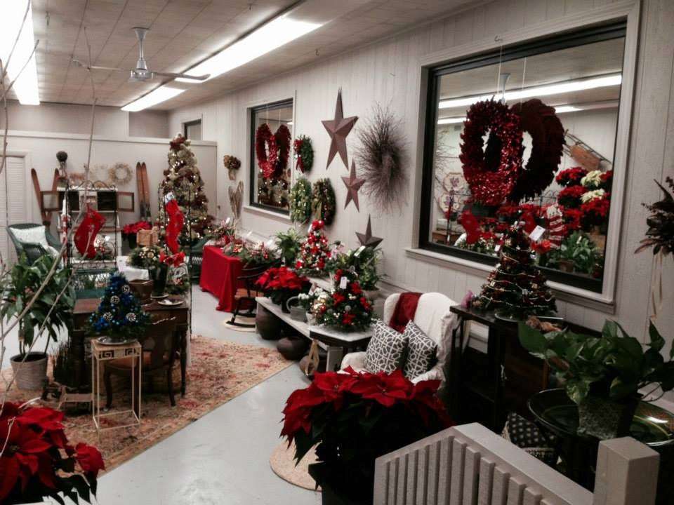 Holmes-McDuffy Florists, Inc. | 110 N Leyden St, Brockton, MA 02302, USA | Phone: (508) 586-2000