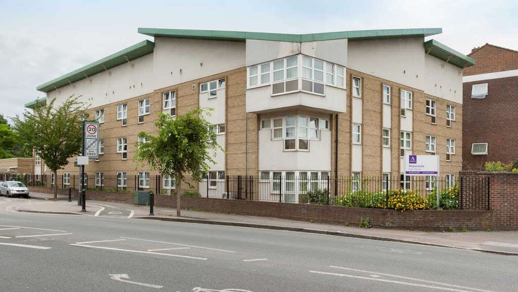 Anchor - Waterside care home | 40 Sumner Rd, Peckham, London SE15 6LA, UK | Phone: 0800 085 4159