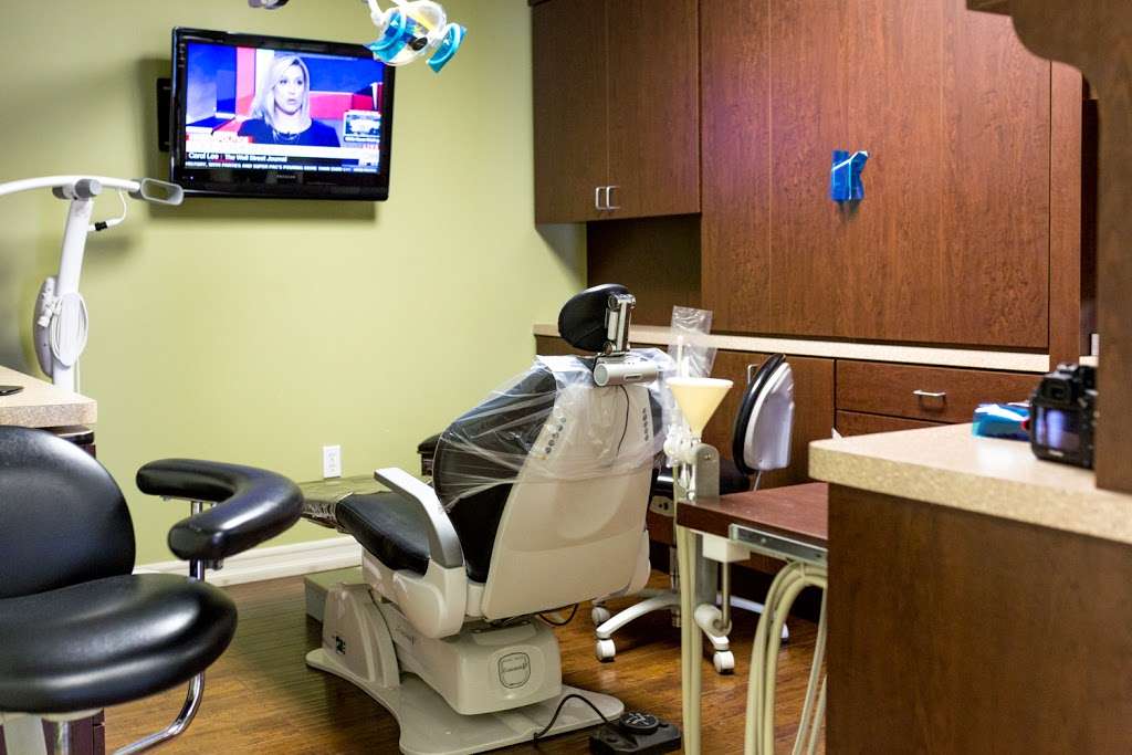 Arcadia Dental Clinic | 617 W Huntington Dr, Monrovia, CA 91016, USA | Phone: (626) 599-2000