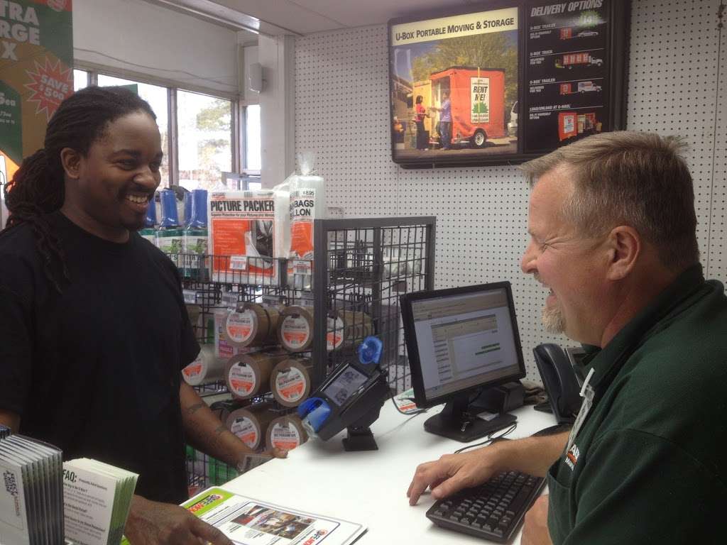 UHaul of Andrews Air Force Base 4599 Allentown Rd, Suitland, MD