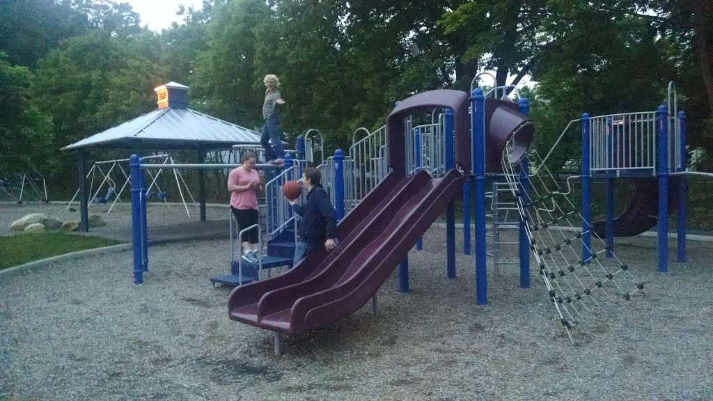 Coolidge Park Playground | 41-45 Parker St, Maynard, MA 01754, USA