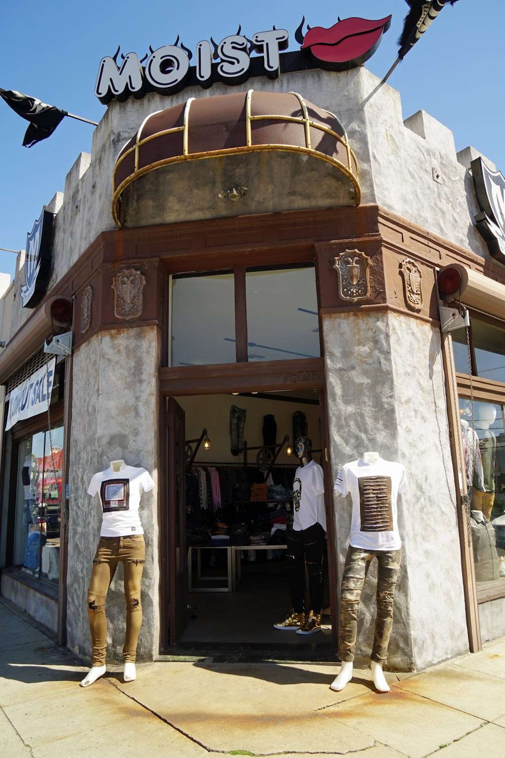 M Premium Inc | 7526 Melrose Ave, Los Angeles, CA 90046 | Phone: (323) 655-5760