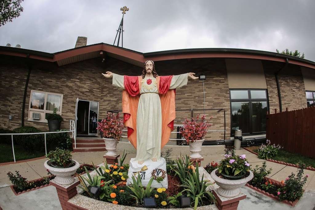 Mart Mariam Chaldean Catholic Church | 2700 Willow Rd, Northbrook, IL 60062, USA | Phone: (630) 847-0149