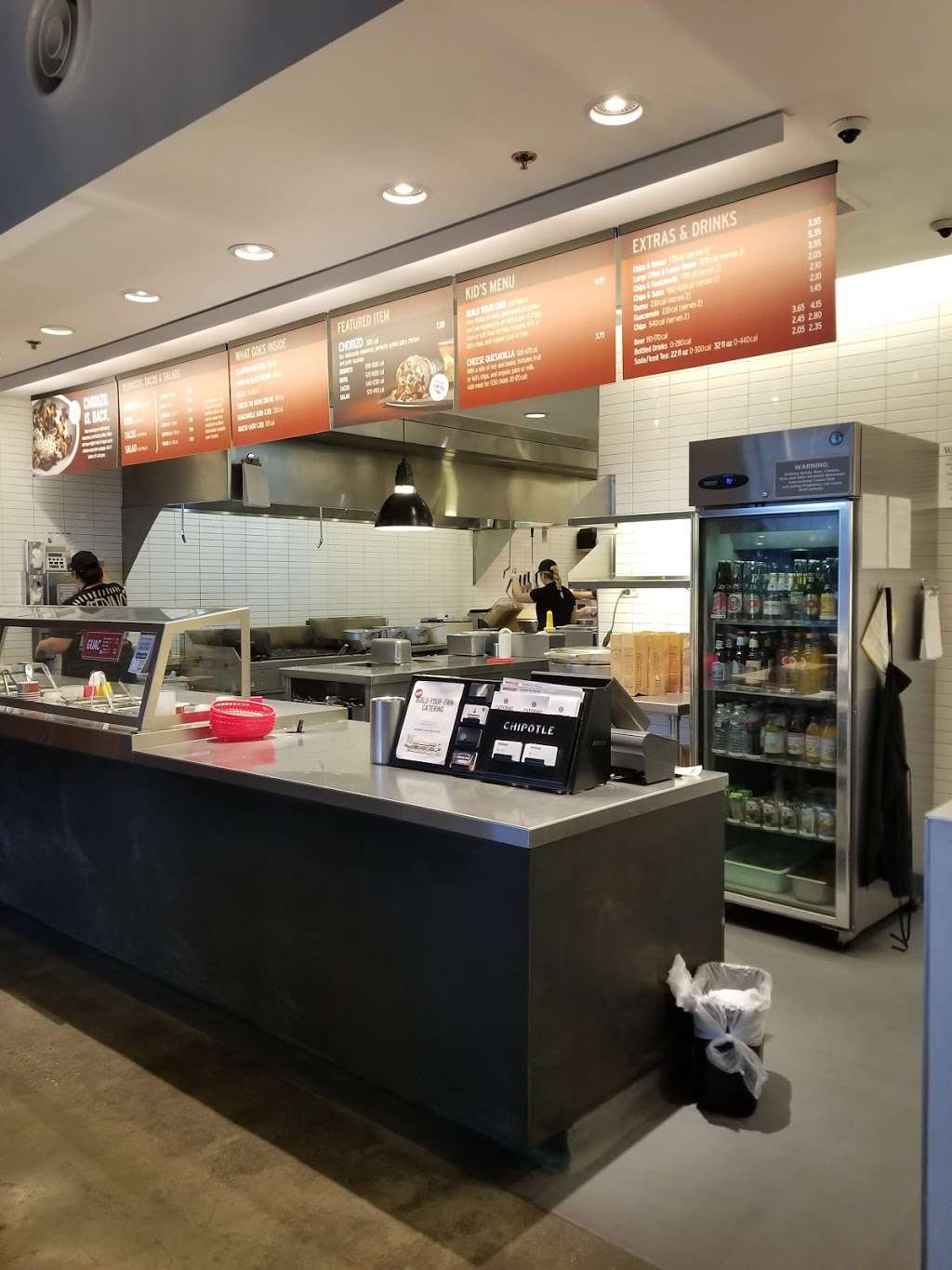 Chipotle Mexican Grill | 186 E Easton St Ste A, Rialto, CA 92376, USA | Phone: (909) 879-7807