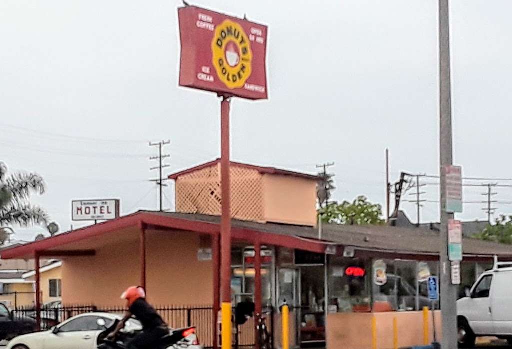 Golden West Donut & Hamburger | 100 W Pacific Coast Hwy, Long Beach, CA 90806, USA | Phone: (562) 591-6341