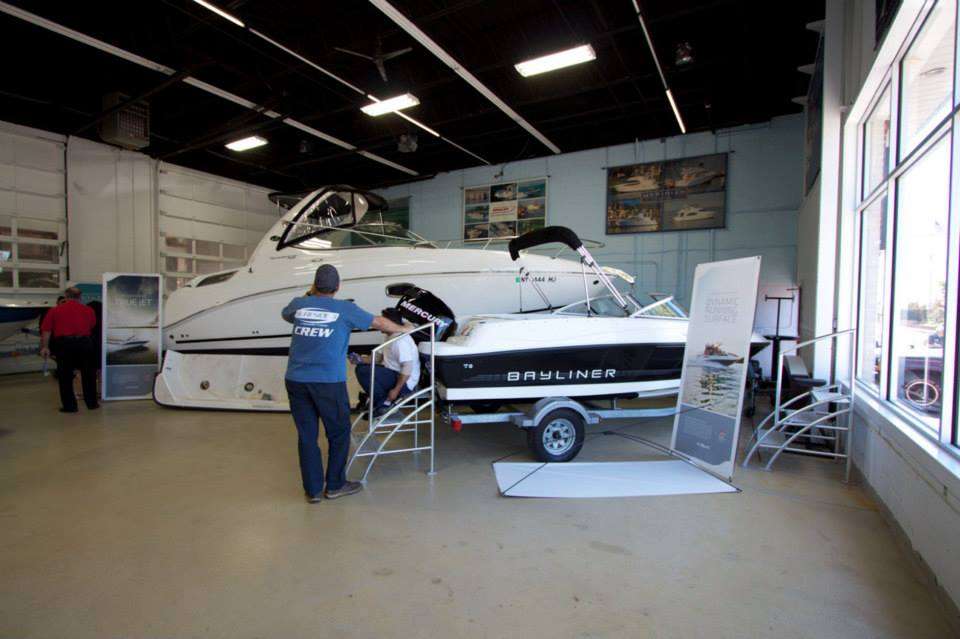 MarineMax Long Island - Lindenhurst | 846 S Wellwood Ave, Lindenhurst, NY 11757, USA | Phone: (631) 957-5900