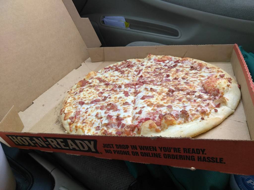 Little Caesars Pizza | 2060 Pinson Valley Pkwy, Tarrant, AL 35217, USA | Phone: (205) 213-3235