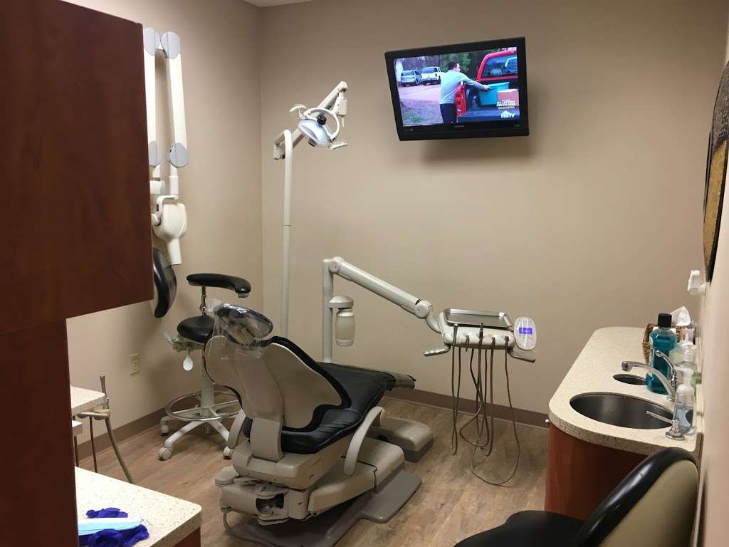 Prime Dental Grand Prairie | 2580 W Camp Wisdom Rd #300, Grand Prairie, TX 75052, USA | Phone: (972) 468-8712