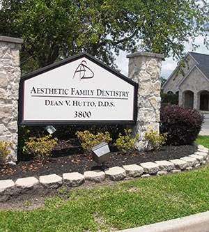 Aesthetic Family Dentistry | 3800 N Main St, Baytown, TX 77521, USA | Phone: (281) 422-8248