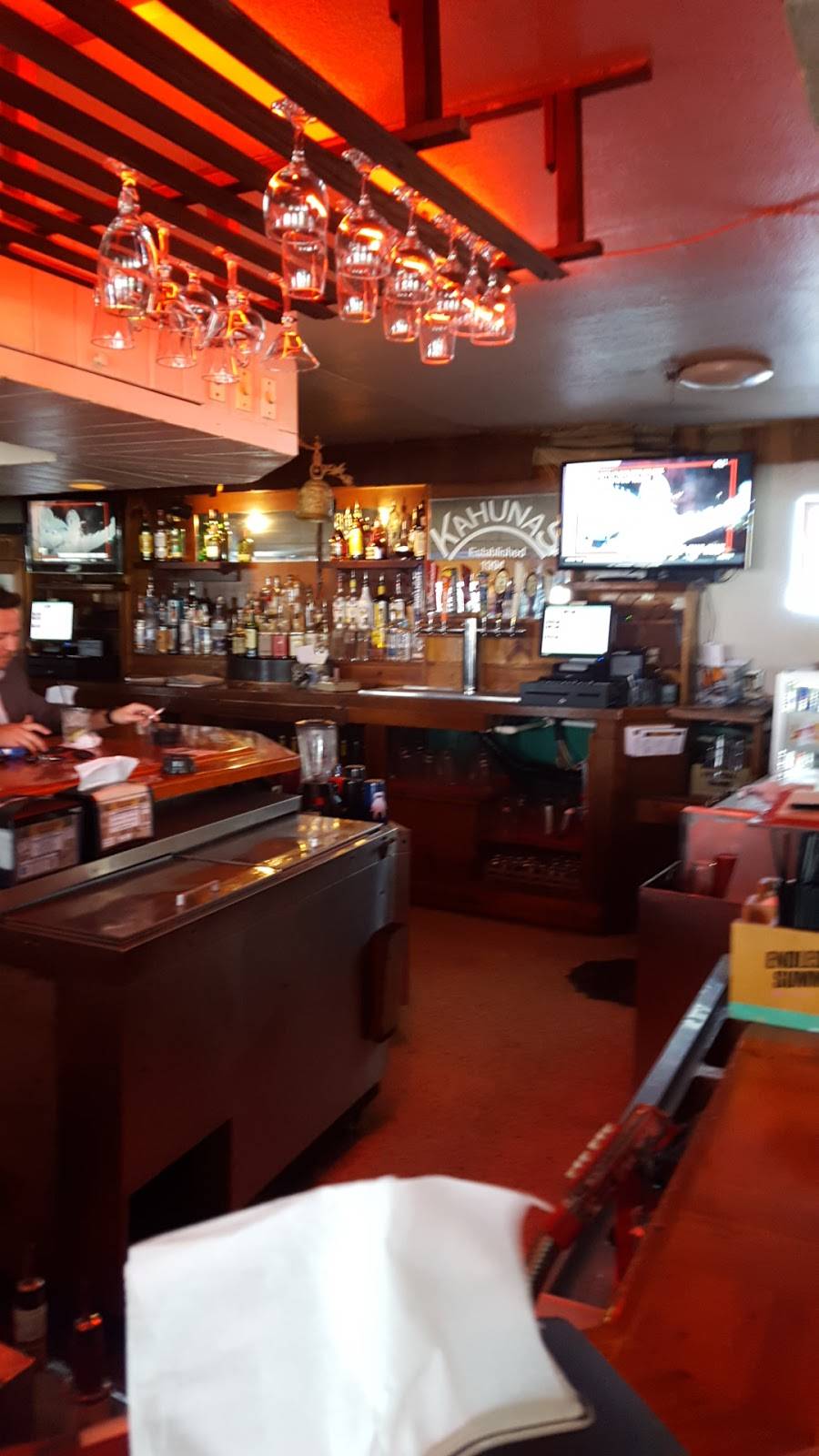 Kahunas Bar and Grill | 10515 Gandy Blvd N, St. Petersburg, FL 33702, USA | Phone: (727) 576-7800