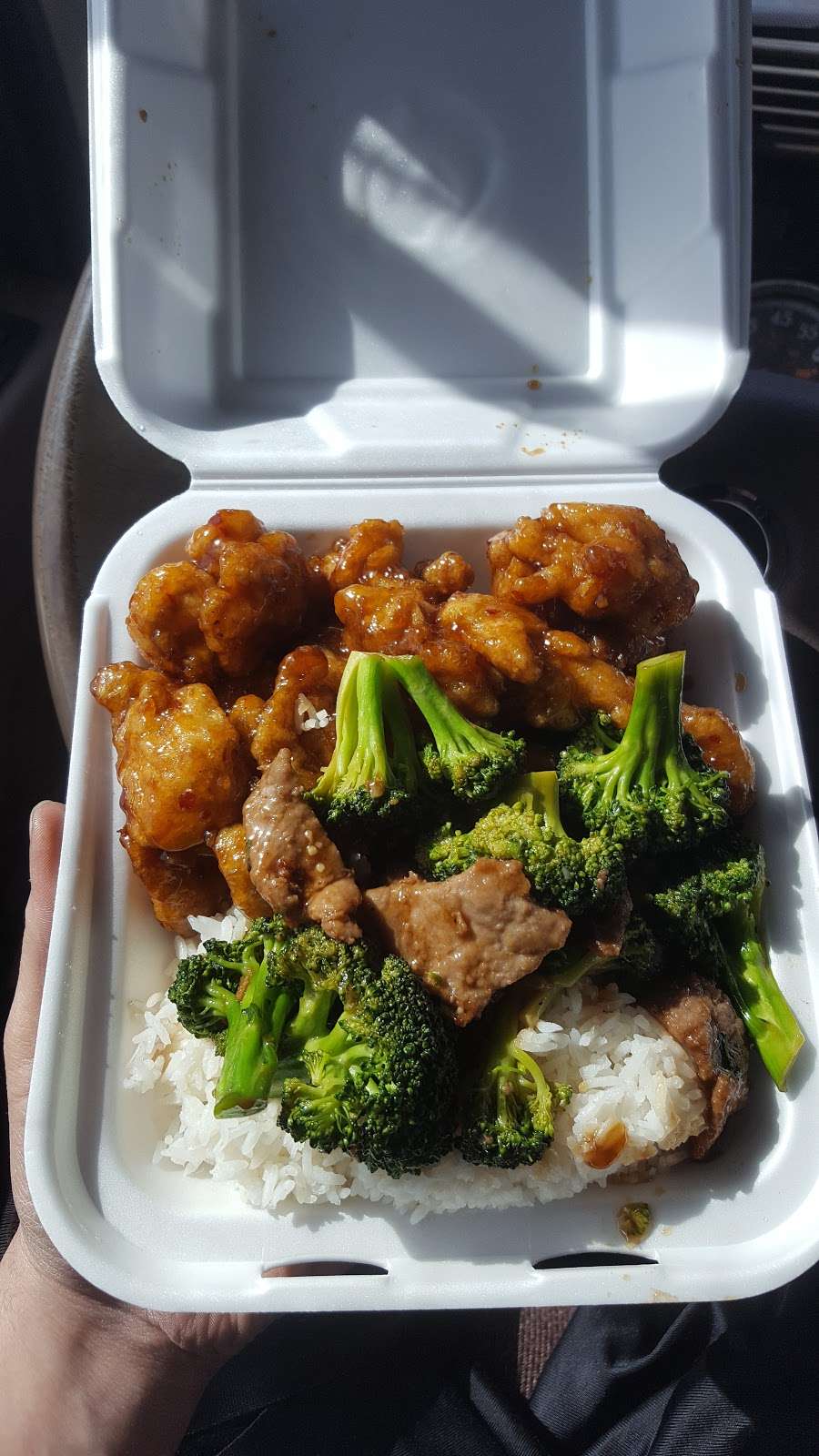 Panda Express | 700 Tri-State Tollway, South Holland, IL 60473 | Phone: (708) 596-3313