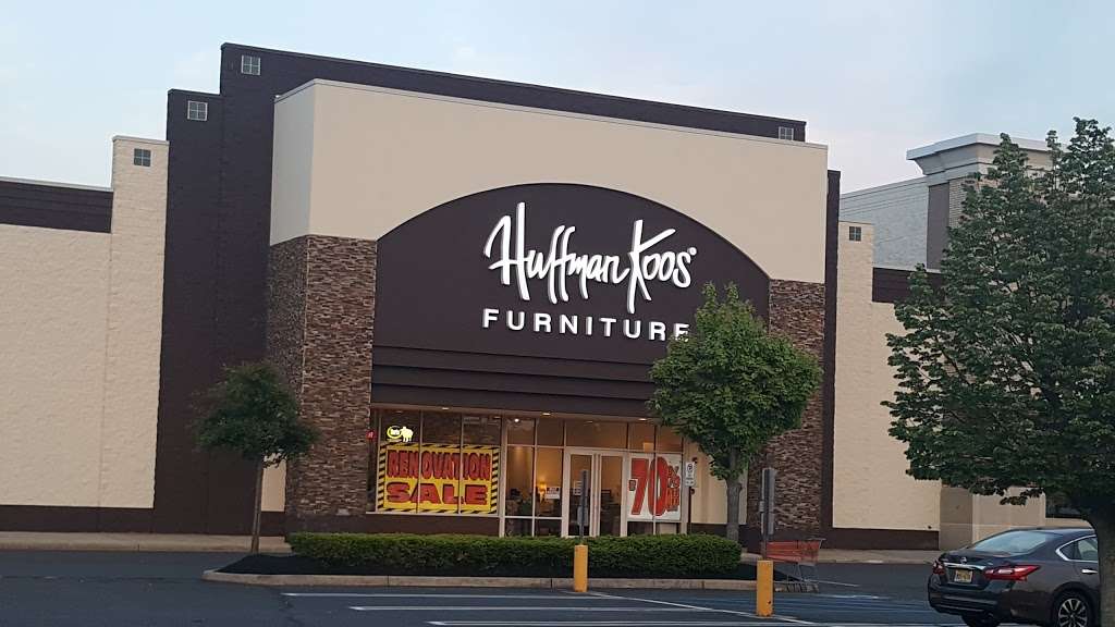 Huffman Koos Furniture | 200 Trotters Way, Freehold, NJ 07728, USA | Phone: (732) 343-7999