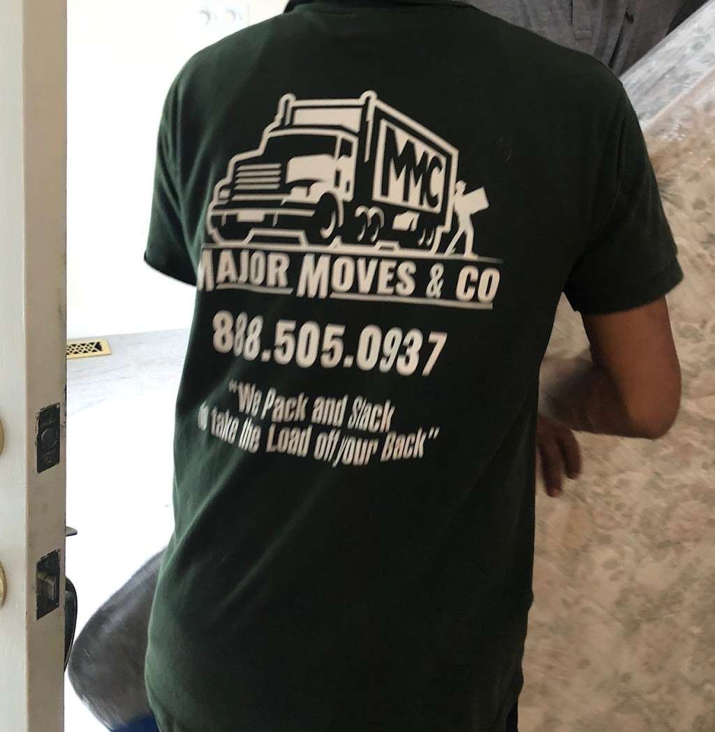 Major Moves & Company - Local Mover in Avon MA | 40 Robbie Rd, Avon, MA 02322, USA | Phone: (508) 266-8288