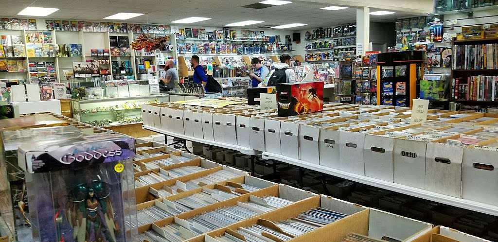 A to Z Comics | 1300 US-40, Blue Springs, MO 64015, USA | Phone: (816) 224-0505