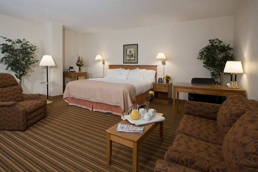 DoubleTree by Hilton Hotel Dallas - Farmers Branch | 11611 Luna Rd, Farmers Branch, TX 75234, USA | Phone: (972) 506-0055