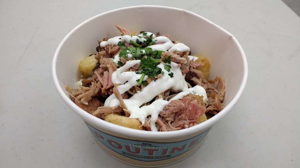 The Daily Poutine | 1674 E. Buena Vista Drive, #A, Orlando, FL 32830, USA | Phone: (407) 934-6167