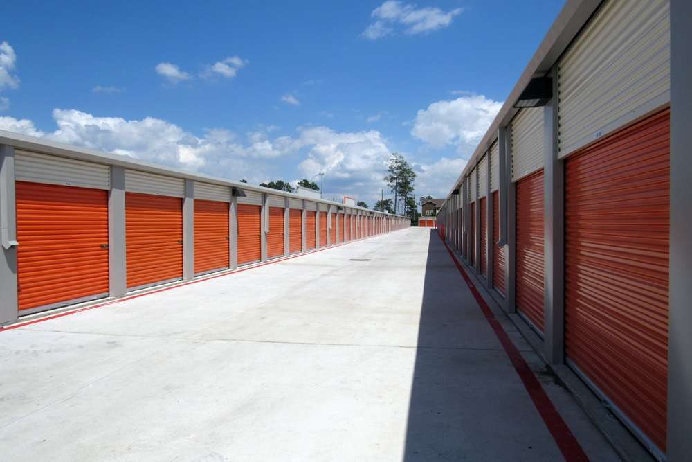 Public Storage | 2101 Old Holzwarth Rd, Spring, TX 77388 | Phone: (281) 602-3706