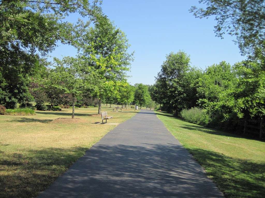 Irwin Creek and Stewart Creek Greenway Trailhead 2 | Heathcliff St, Charlotte, NC 28208 | Phone: (704) 376-2556