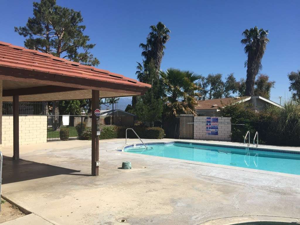 Oasis Palms Estates Mobile Home Park | 201 S Pennsylvania Ave, San Bernardino, CA 92410, USA | Phone: (909) 884-9555