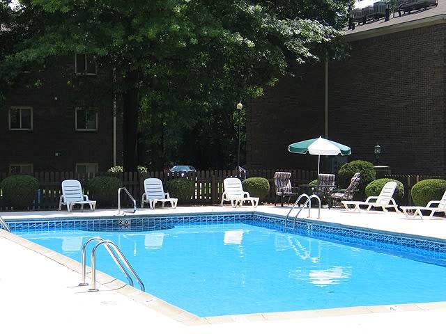 Iroquois Garden Apartments | 518 Iroquois Garden Dr, Louisville, KY 40214 | Phone: (502) 771-8610