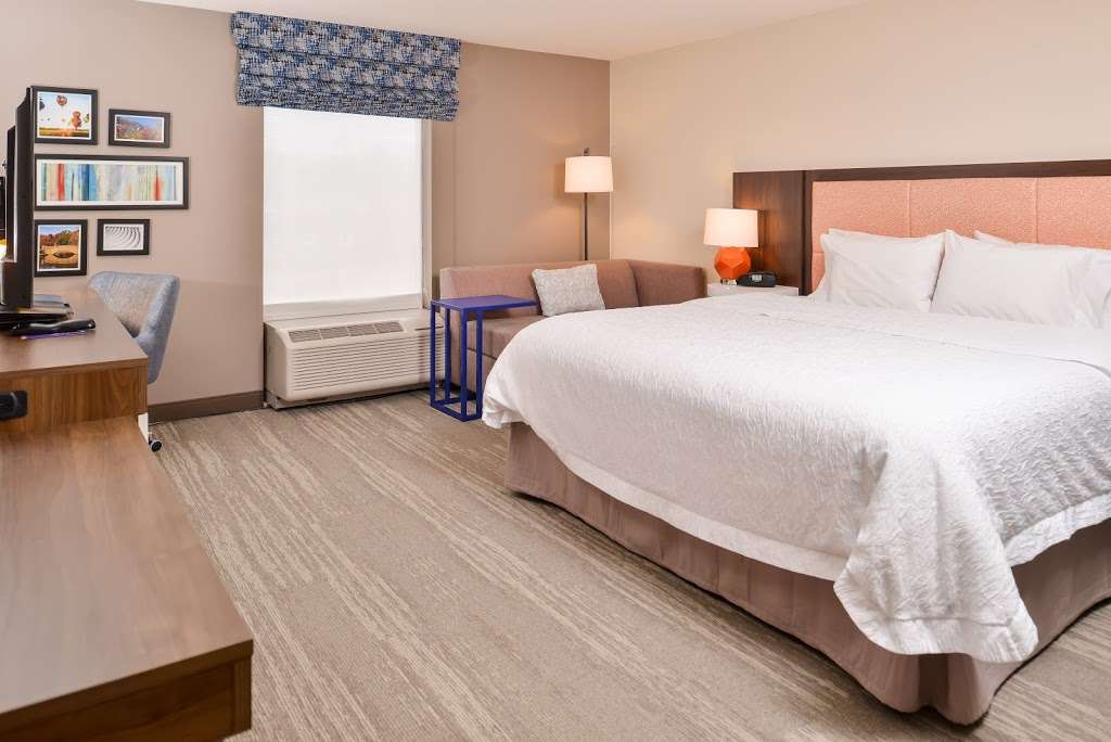 Hampton Inn Statesville | 1508 Cinema Dr, Statesville, NC 28625, USA | Phone: (704) 883-8380