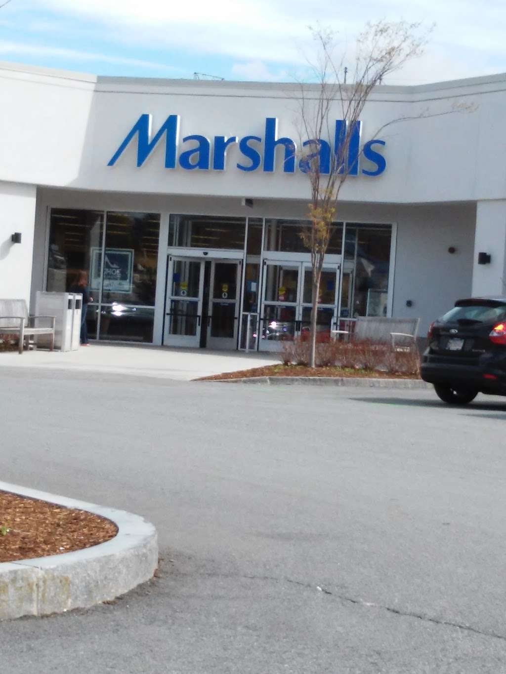 Marshalls | 34 Cambridge St, Burlington, MA 01803, USA | Phone: (781) 270-5899