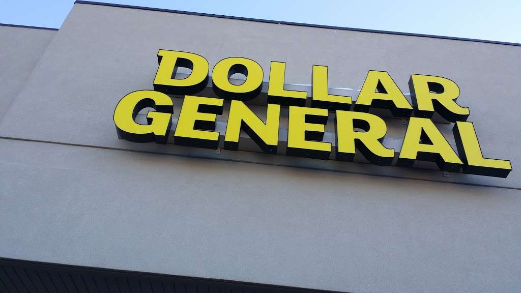 Dollar General | 1700 E Court St, Kankakee, IL 60901, USA | Phone: (815) 401-9216