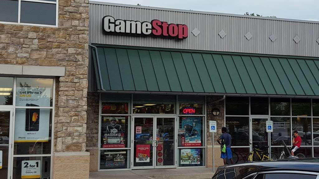 GameStop Prestige | 2405 Covered Bridge Dr STE 120, Lancaster, PA 17602, USA | Phone: (717) 390-9015