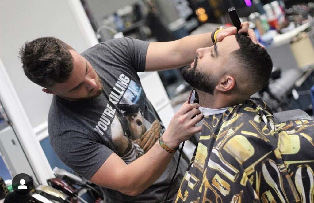 FineLinez Barbershop | 636 County St, Taunton, MA 02780, USA | Phone: (508) 822-1120