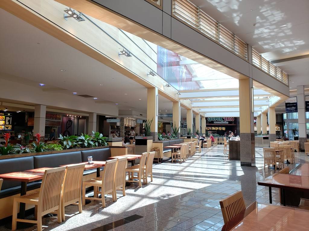 Gateway Mall | 6100 O St, Lincoln, NE 68505, USA | Phone: (402) 464-3196