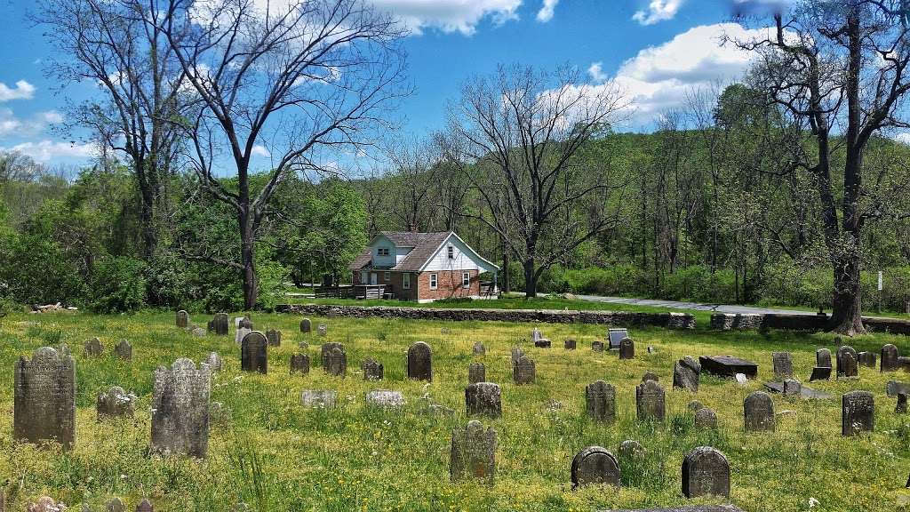 London Tract Church | Landenberg, PA 19350, USA